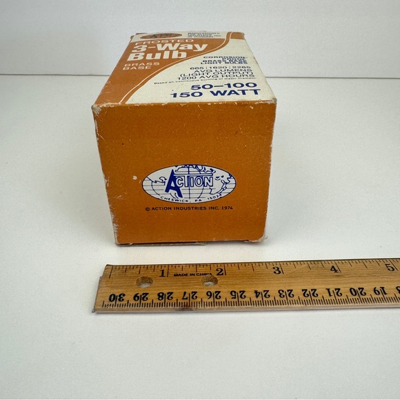 Vtg Untested Action Brand 1974 Frosted 3 Way Bulb Brass Base w Box Prop Movie TV - Picture 8 of 15
